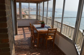 Apartment first line beach El Campello (Alicante)